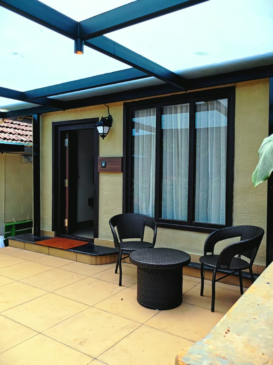 Queen Suite Villa